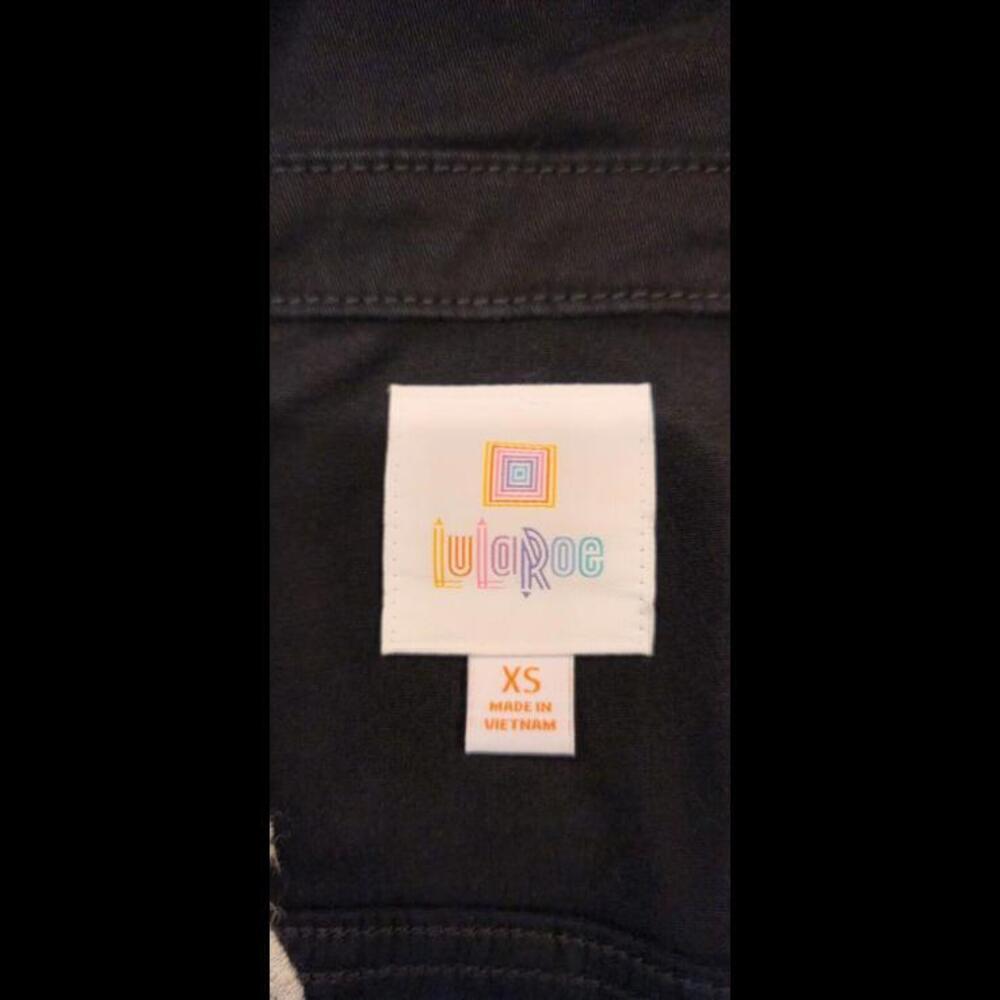 LuLaRoe Size XS Black Jaxon Jacket Embroidered White Roses - Picture 7 of 7